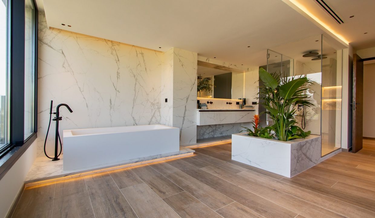 EDF DIANA - MARBELLA - JAVIER 21